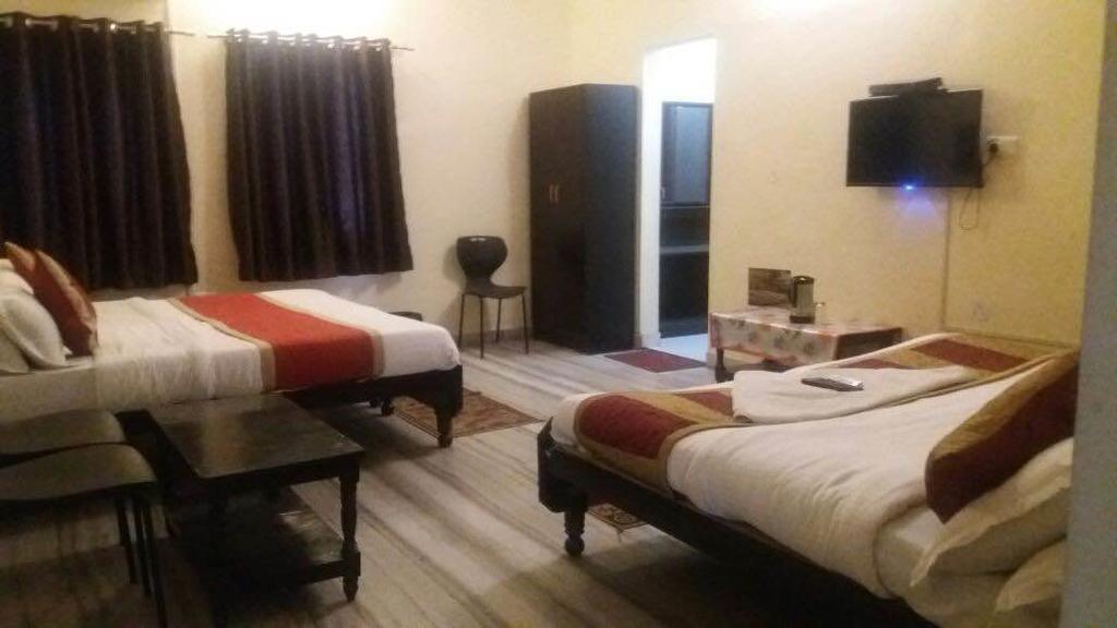 Hotel Kartikey Jaipur Buitenkant foto